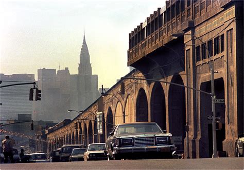 1985.