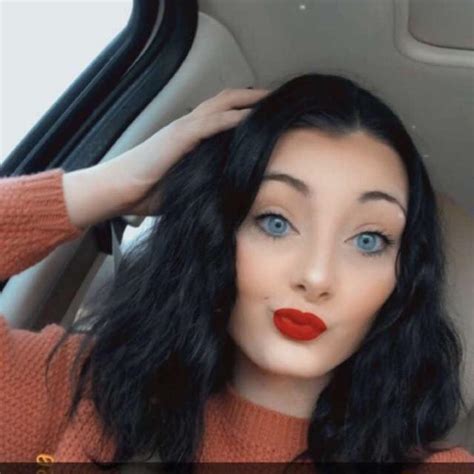 @zoey.