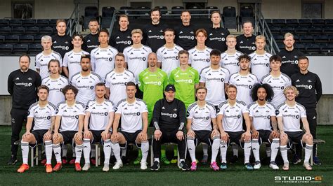 RBK.