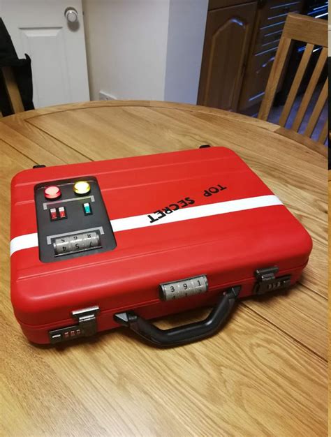 tf2case.